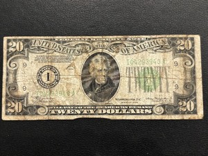 lot 14 image: 1934 Green Seal $20 Dollar Federal Reserve Note