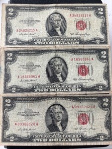 lot 16 image: 1953 Red Seal $2 Dollar Notes