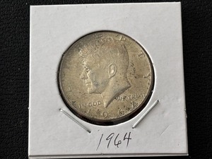 lot 34 image: 1964 Kennedy Half Dollar