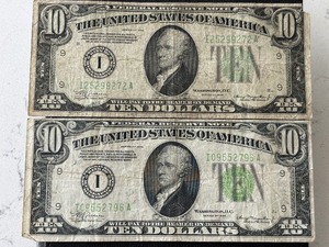 lot 55 image: 1934 Green Seal $10 Dollar Federal Reserve Notes