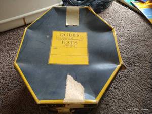 Size M Vintage Berg Fedora Hat from Retail Store in Crookston