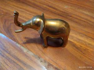 Brass Elephant - Under 6