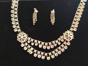 Vintage Rhinestone Costume Jewelry Necklace & Earrings