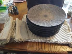 Set of (8) Stoneware Plates, Placemats, & Cloth Napkins