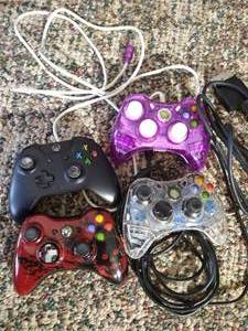 (4) XBox Controllers