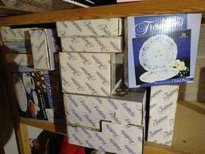 Large Lot of Johann Haviland Blue Garland China - (12) Place Settings