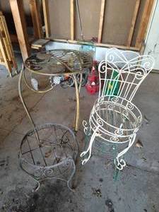 (5) Metal Plant Stands