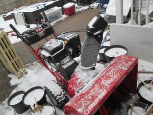 Troy Bilt Polar Blast 3310 Gas powe...