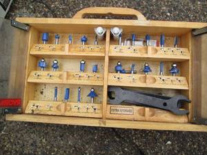 lot 43 image: Ryobi wood framed router bit case w...