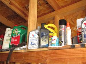 lot 62 image: 12-ton Hydraulic bottle jack, motor...