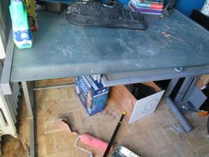 lot 218 image: Frosted glass top office desk...