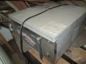 lot 232 image: Commercial convection oven...
