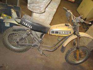 lot 245 image: Yamaha bike frame, no motor...