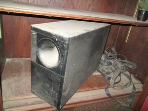 lot 353 image: Bose sub woofer