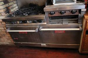 lot 103 image: Industrial Gas powered Vulcan Snork...