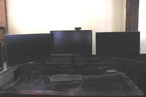 lot 109 image: 3- Sceptre HDMI 75Hz 27in curved sc...