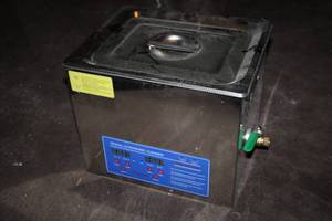 lot 194 image: New digital ultrasonic cleaner...