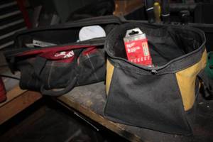 lot 293 image: Large Husky and Small Dewalt sift s...