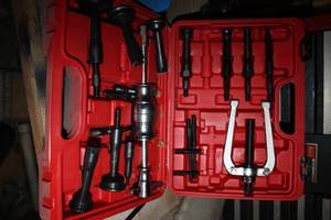 lot 294 image: 16pc Blind hole pilot bearing extra...