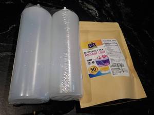 lot 30 image: Butterfly Pea Assam Tea and 2 Squee...