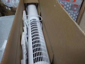 lot 52 image: Remote Tower Fan...