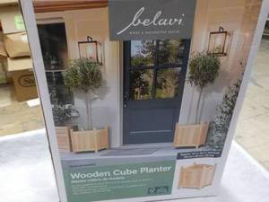 lot 146 image: Wooden Cube Planter...