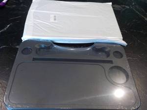 lot 87 image: 2 Trays 17 x 11...