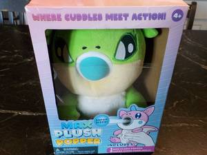 lot 100 image: Max Plush Popper ...