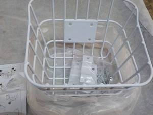 lot 178 image: Metal Bike Basket with Hardware...