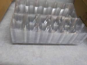 lot 186 image: plastic Egg and Water Bottle Organi...