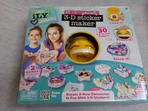 lot 220 image: 3D Sticker Maker...