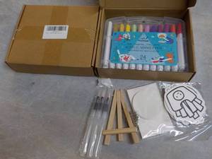 lot 226 image: 2 Acrylic Marker Pen Kits...