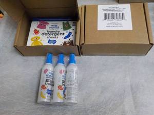 lot 247 image: 2 Miss Mouths Messy Eater Stain Tr...