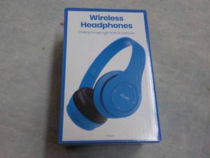lot 328 image: Wireless Headphone...