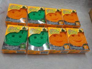 lot 336 image: 8 Scrub Daddy Scrubbers...
