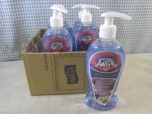 lot 256 image: (CS) 6 Bottles of Lavender Bouque L...