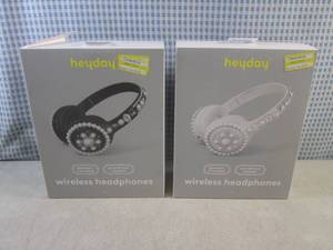 lot 59 image: (CSB) 2 Sets of Wireless Headphones...