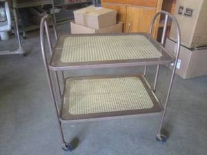 lot 89 image: (BR2) Vintage Versa-Table Metal Fol...
