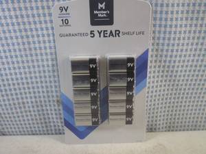 lot 117 image: (FS) 10-Pack of 9V Batteries Use by...