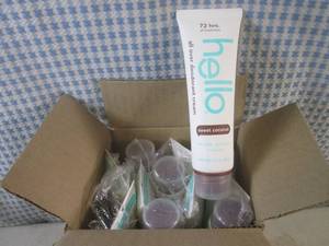lot 122 image: (BSB) 12 Tubes of Hello Sweet Cocon...