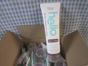 lot 125 image: (BSB) 12 Tubes of Hello Sweet Cocon...