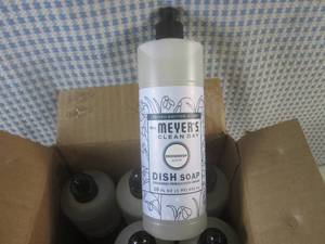 lot 132 image: (BS) 6 Bottles of Snowdrop Scent Di...