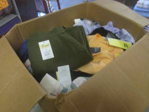lot 149 image: (EW4) Large Box Full of Assorted Ne...