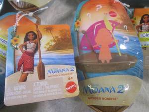 lot 154 image: (BS) 13 Disney Moana 2 Wayfinder Wo...