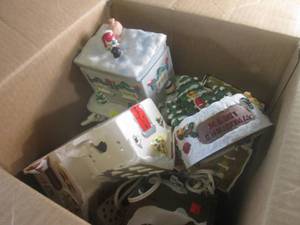 lot 204 image: (BSB) Box of Lightup Buildings Etc...