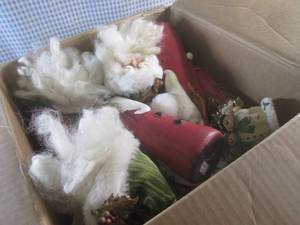 lot 210 image: (BSB) Box Full of Misc Christmas De...