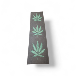 Ganja Leaf Rug 89 x 24
