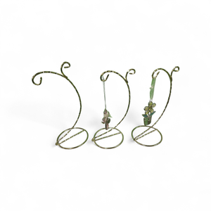 New Picture Frame  Several Other Items  Treasure Lot