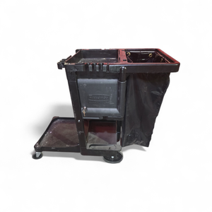 Rubbermaid Janitors Cart With Keys