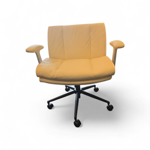 Wide Bottom Office Chair